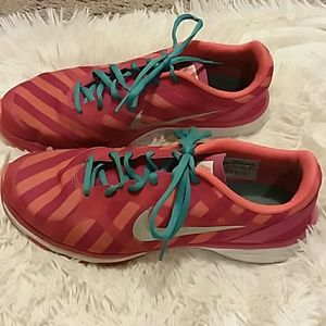 Nike womens shoes 8.5.